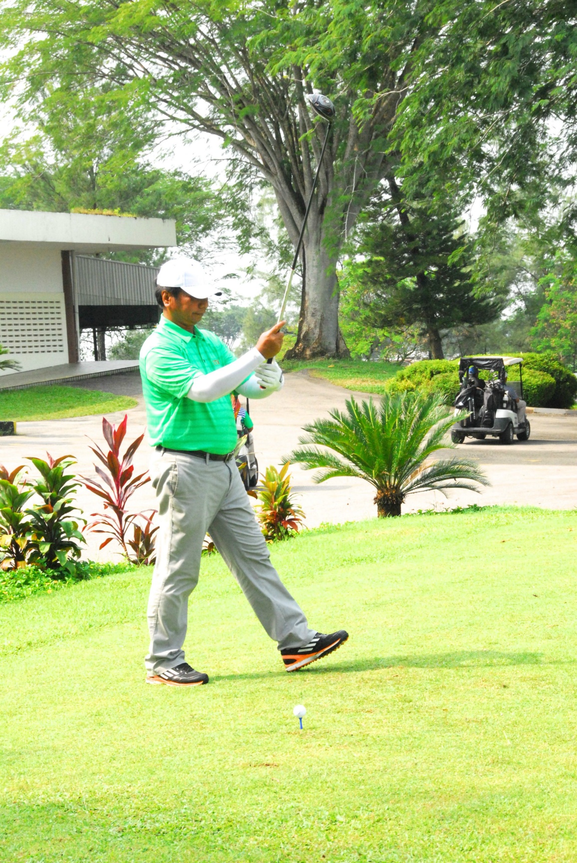 PRO15 157 GOLF DSC 0391.JPG